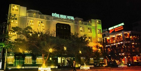 Khách sạn Giếng Ngọc