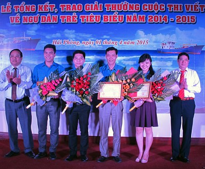 Cát Bà Tổ Chức Cuộc Thi Viết Về Ngư Dân Trẻ Tiêu Biểu Cát Bà Tổ Chức Cuộc Thi Viết Về Ngư Dân Trẻ Tiêu Biểu