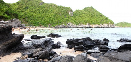 Cát Bà Beach Resort