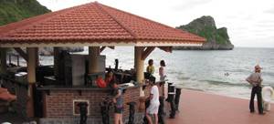 Cat Ba Sunrise Resort