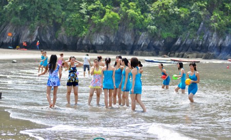 hành trình Cát Bà 3 Ngày 2 Đêm Khởi Hành Thứ 6 Hàng Tuần