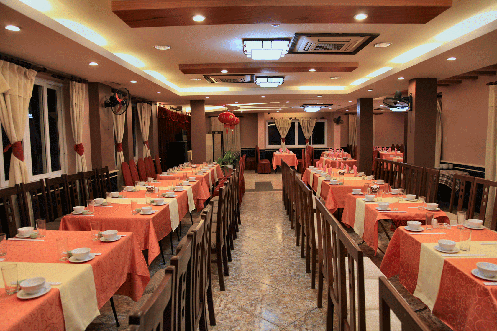 Khách Sạn Các Hoàng Tử Cát Bà