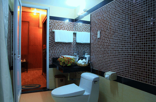 Khách Sạn Các Hoàng Tử Cát Bà