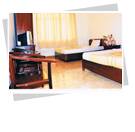 Khách sạn Cat Ba Plaza