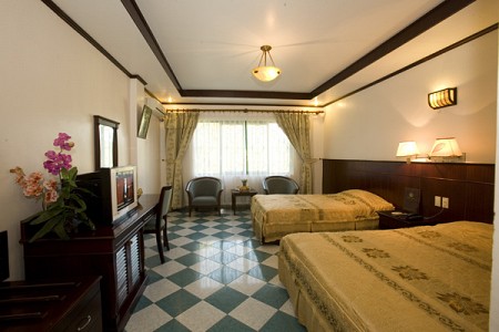 Khách sạn Hoàng Tử Cát Bà