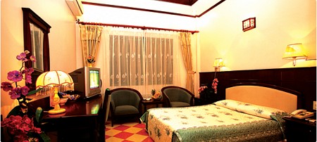 Khách sạn Hoàng Tử Cát Bà