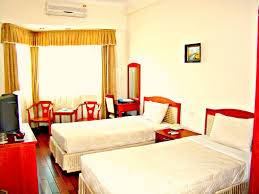 Khách Sạn Holiday View Cát Bà