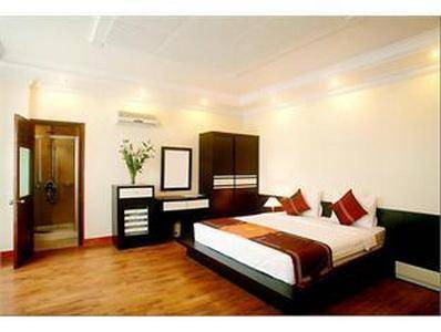 Khách sạn Lan Hạ