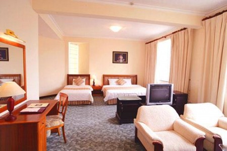 Khách sạn Lan Hạ