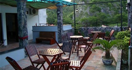 Khách sạn Lepont Cát bà