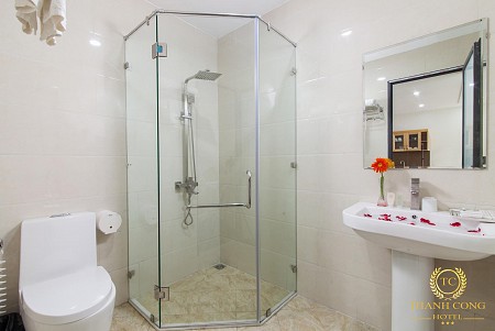 Khách Sạn Thành Công Cát Bà 3 Sao