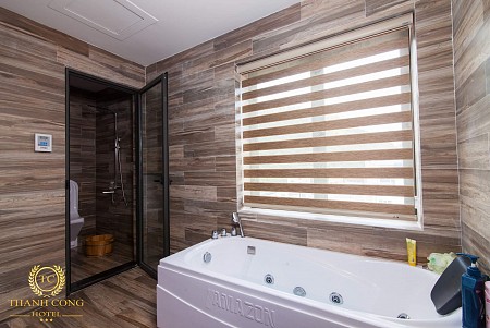 Khách Sạn Thành Công Cát Bà 3 Sao