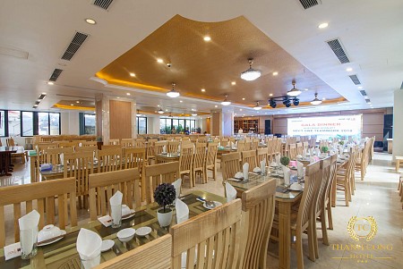 Khách Sạn Thành Công Cát Bà 3 Sao