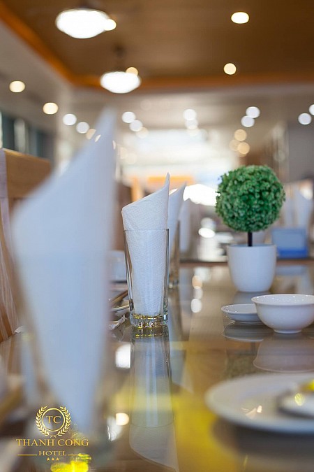 Khách Sạn Thành Công Cát Bà 3 Sao