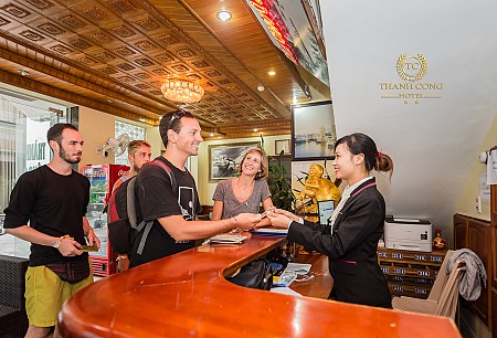 Khách Sạn Thành Công Cát Bà 2 Sao Khách Sạn Thành Công Cát Bà 2 Sao