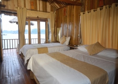 Monkey Island Resort