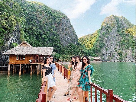 Đảo Cát Bà - Vịnh Lan Hạ - Ba Trái Đào 2 Ngày 1 Đêm