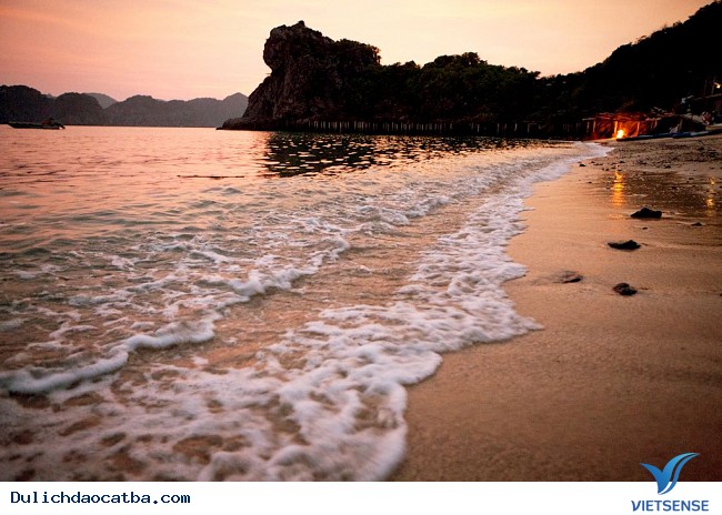 Bạn đã check in tại 4 bãi tắm tuyệt vời này ở Cát Bà chưa? - Ảnh 1