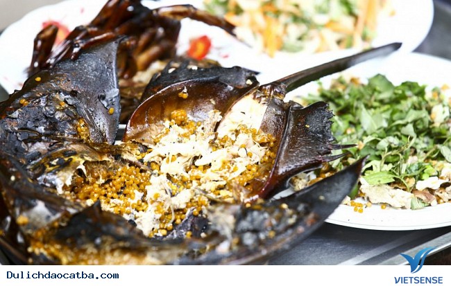 Sam biển nướng – món ăn nổi tiếng không thể thiếu khi đi thăm quan Cát Bà - Ảnh 3