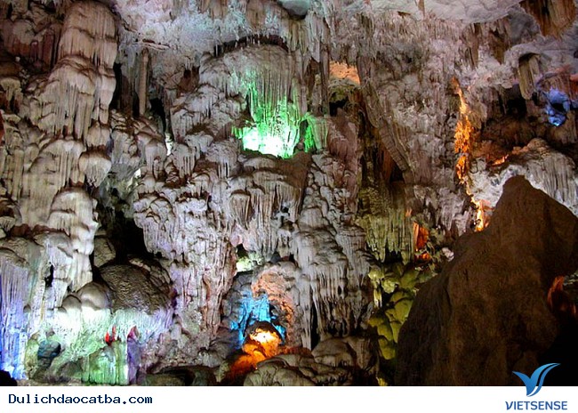 Động Hoa Cương Động Hoa Cương