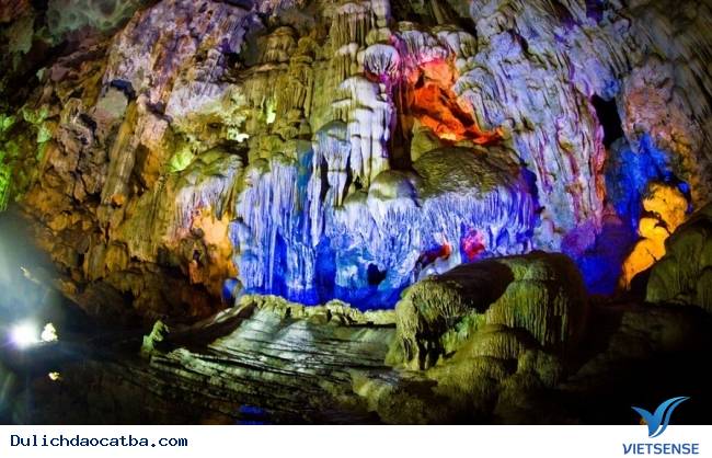 Bên trong hang động có gì thú vị? - Ảnh 5 Bên trong hang động có gì thú vị? - Ảnh 5