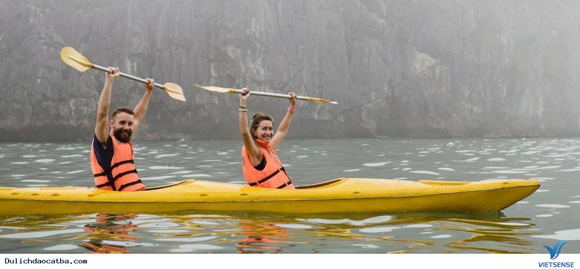 Chèo thuyền kayak