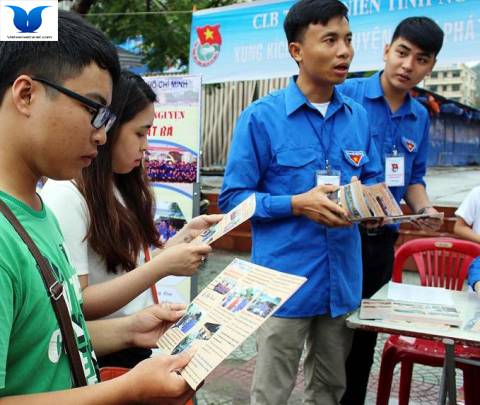 Đảo Cát Bà Ra Mắt CLB Tình Nguyện Viên Hướng Dẫn hành trình - Ảnh 1 Đảo Cát Bà Ra Mắt CLB Tình Nguyện Viên Hướng Dẫn hành trình - Ảnh 1