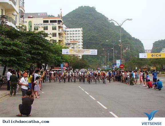 Đảo Cát Bà Tổ Chức Giải Đua Xe Đạp - Ảnh 2