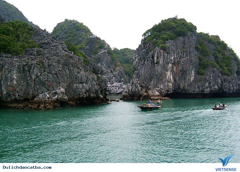 Tham quan vịnh Lan Hạ Tham quan vịnh Lan Hạ