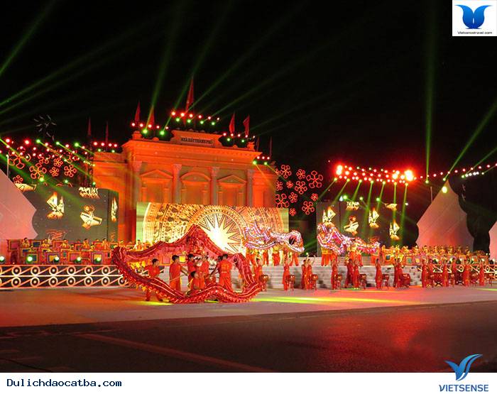 Hải Phòng Tổ Chức Lễ Hội Hoa Phượng Đỏ Lần Thứ IV - Ảnh 1 Hải Phòng Tổ Chức Lễ Hội Hoa Phượng Đỏ Lần Thứ IV - Ảnh 1