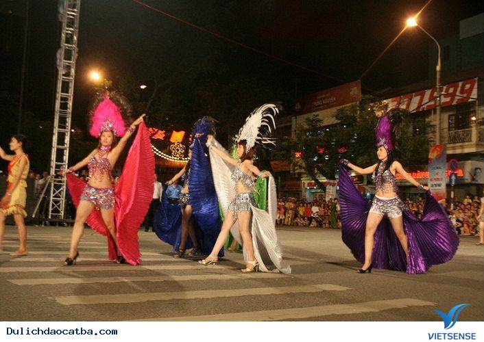 Tiếp thu tinh hoa đặc sắc - Ảnh 2 Tiếp thu tinh hoa đặc sắc - Ảnh 2