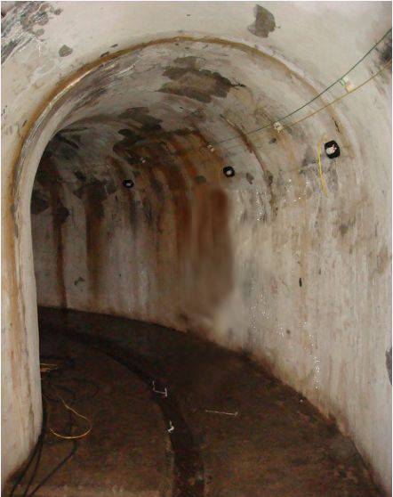 Hầm Tránh Bom Đảo Cát Bà