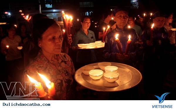 Sự kiện tại đền thờ - Ảnh 2